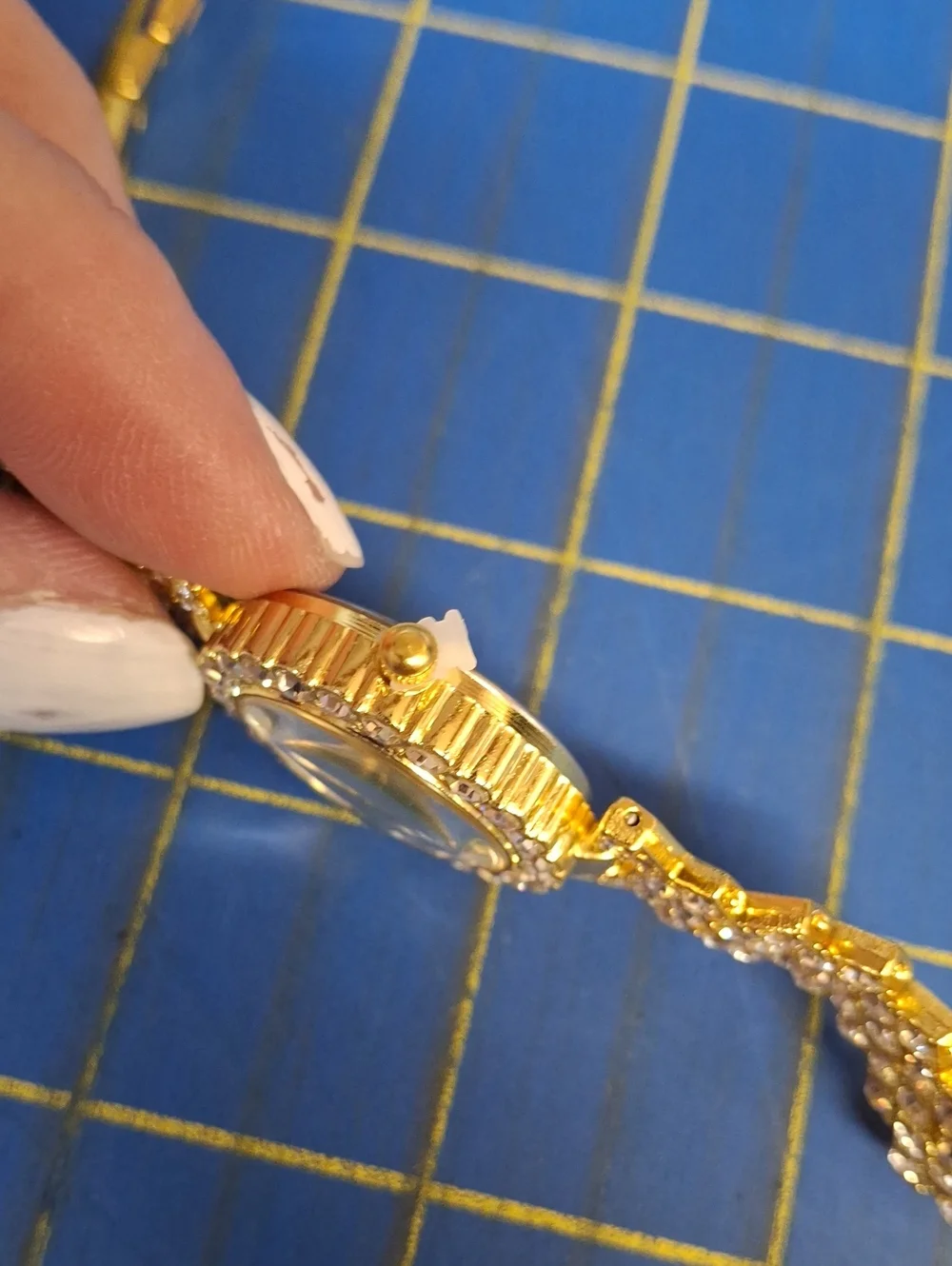 Rhinestone Gold Tone 8